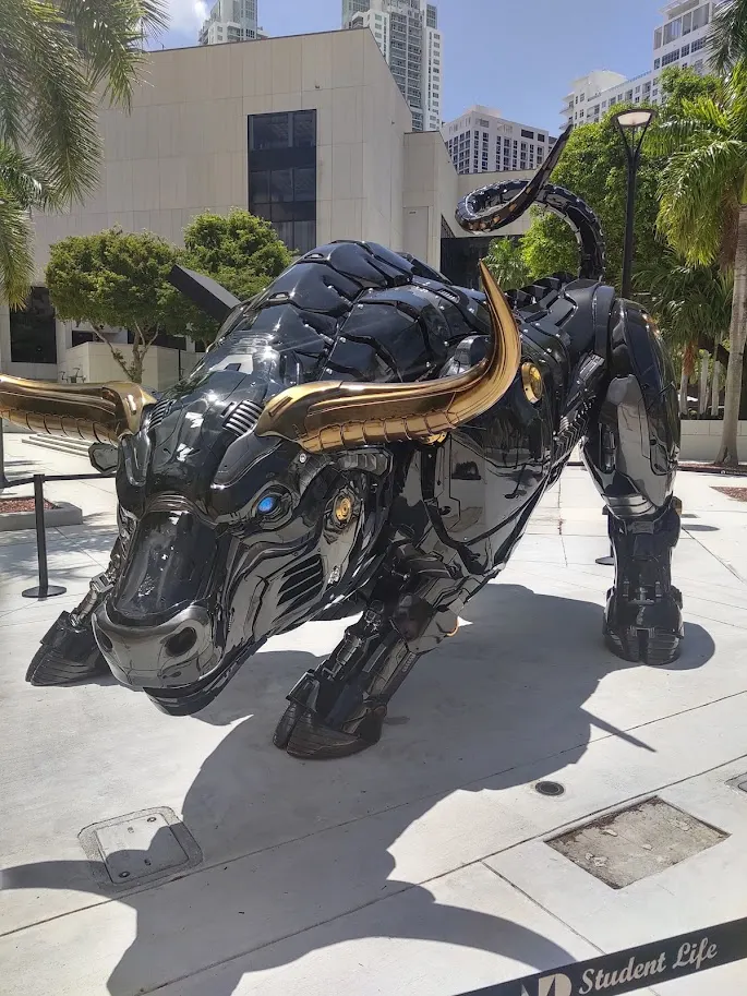 Crypto Bull, Miami, FL